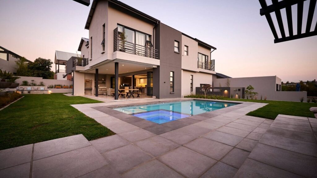 Choosing the Right Pavers: Flagstone, Bullnose & Cladding | The Creative Stone 2 Image 1 for | The Creative Stone